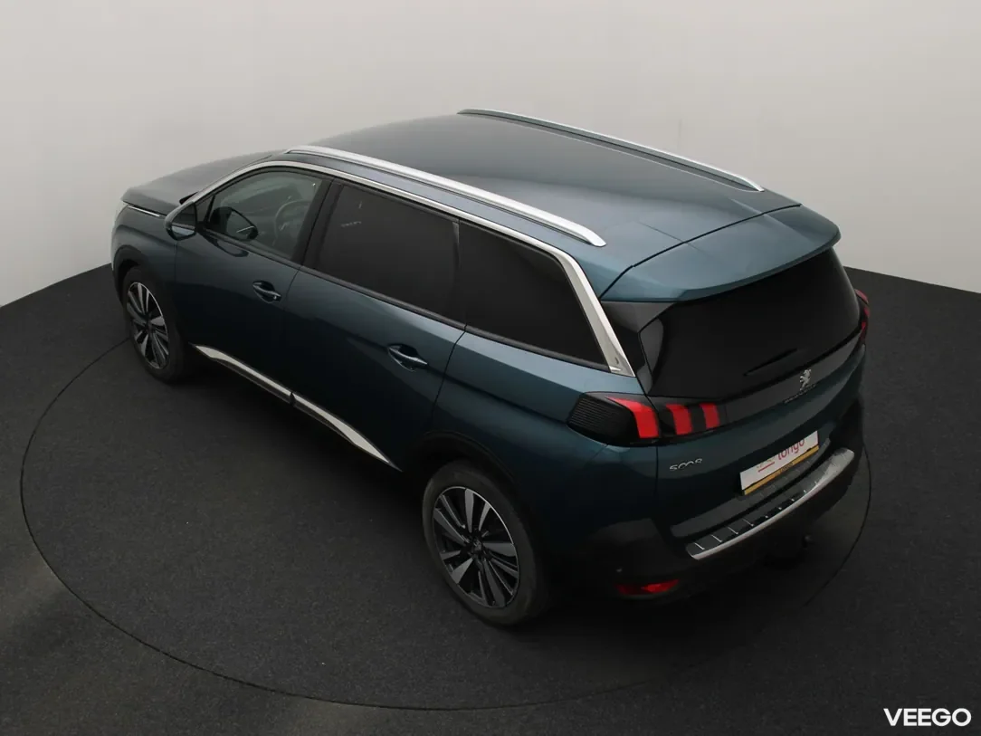 Peugeot 5008 1.2 96kW