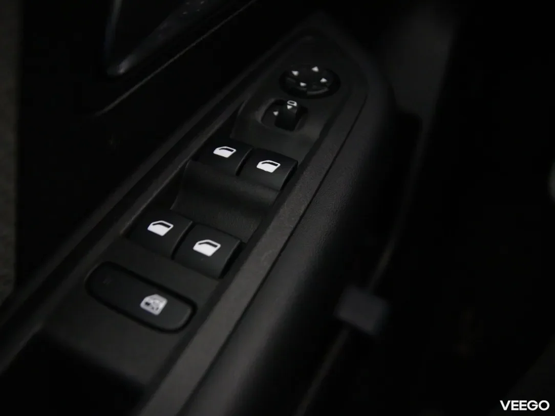 Citroen C4 1.2 96kW