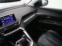 Peugeot 5008 1.2 96kW thumbnail