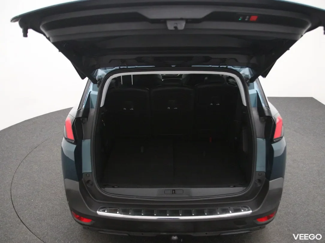Peugeot 5008 1.2 96kW