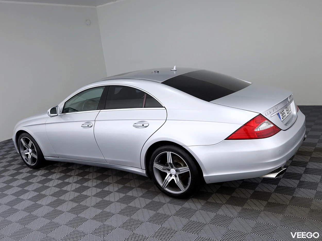 Mercedes-Benz CLS320 3.0 166kW