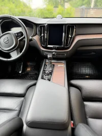 Volvo XC60 2.0 173kW thumbnail