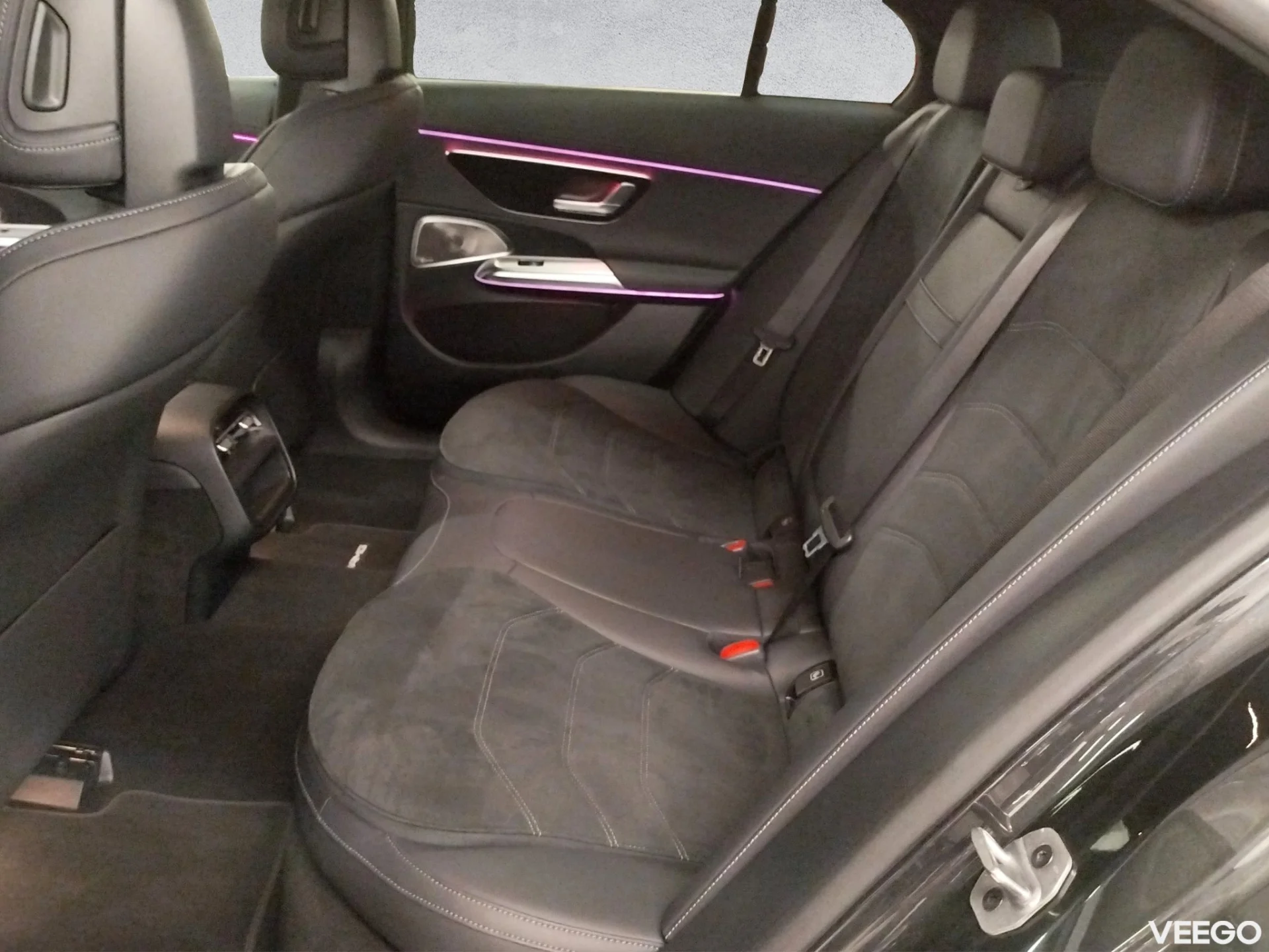 Mercedes-Benz E200 AMG Premium 150kW