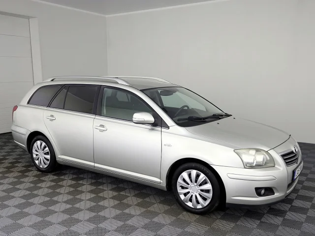 Image of Toyota Avensis 2.2 130kW