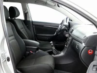 Toyota Avensis 2.2 130kW thumbnail