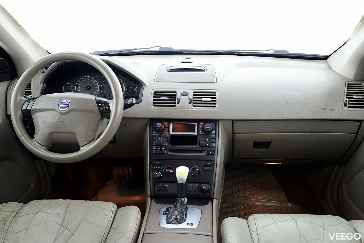 Volvo XC90 2.4 121kW