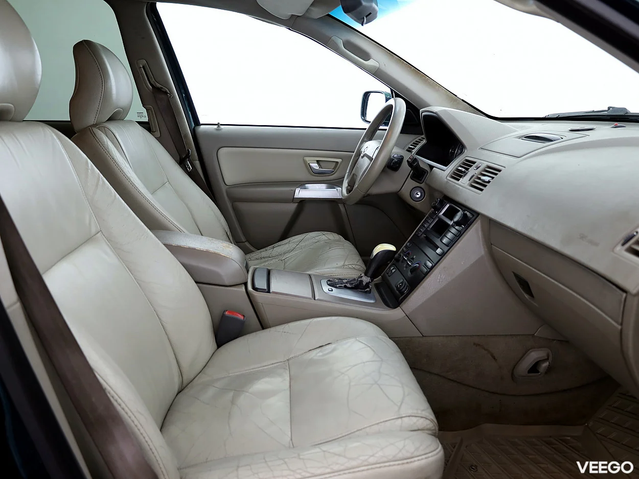Volvo XC90 2.4 121kW