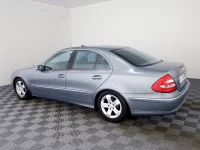 Mercedes-Benz E200 1.8 121kW thumbnail