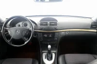 Mercedes-Benz E200 1.8 121kW thumbnail