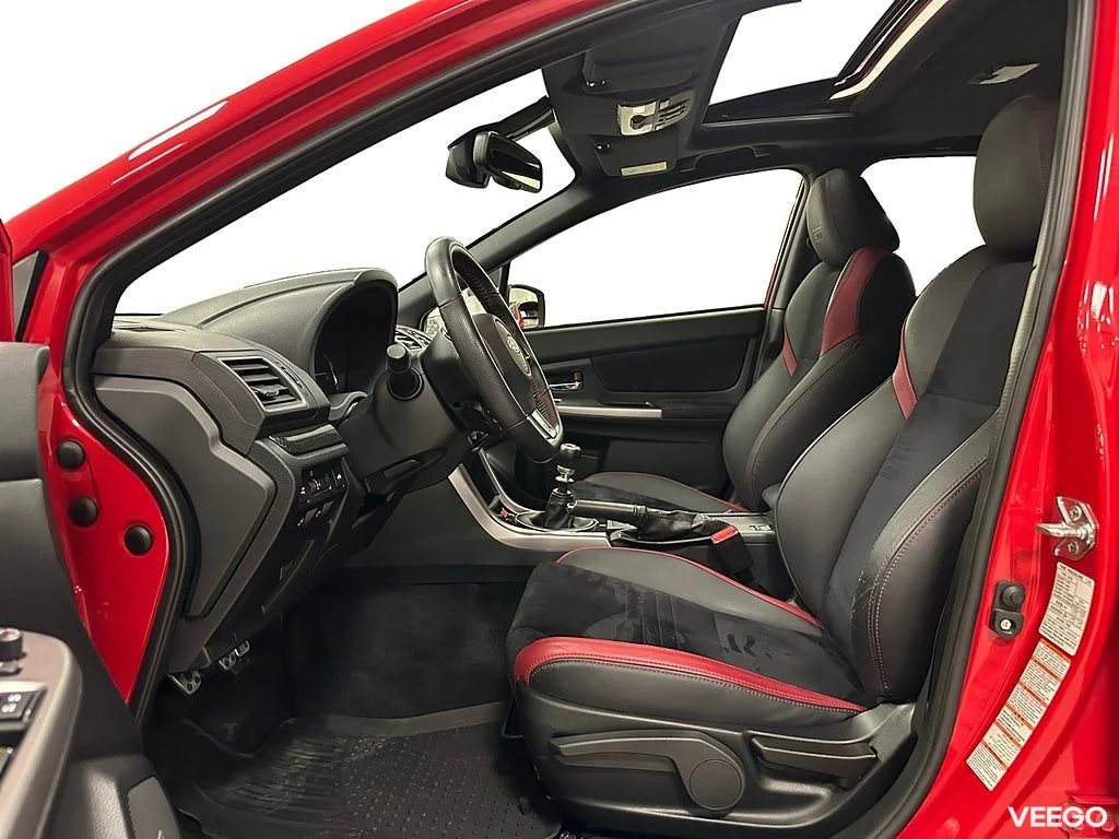 Subaru WRX STI 2.5 300HK AWD / Sv-såld / 1 Brukare / 3868mil 221kW