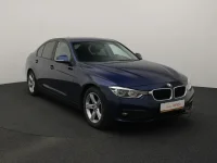 BMW 320 2 140kW thumbnail