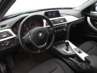 BMW 320 2 140kW thumbnail