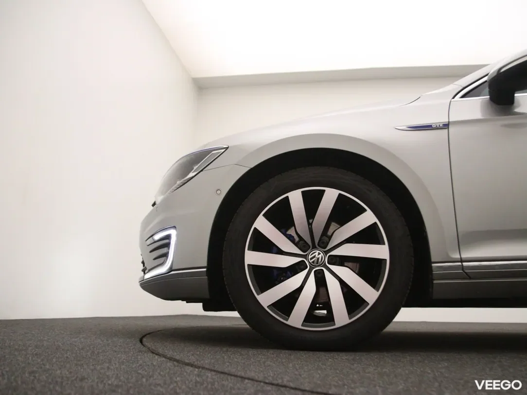 Volkswagen Passat 1.4 160kW