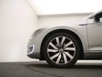 Volkswagen Passat 1.4 160kW thumbnail