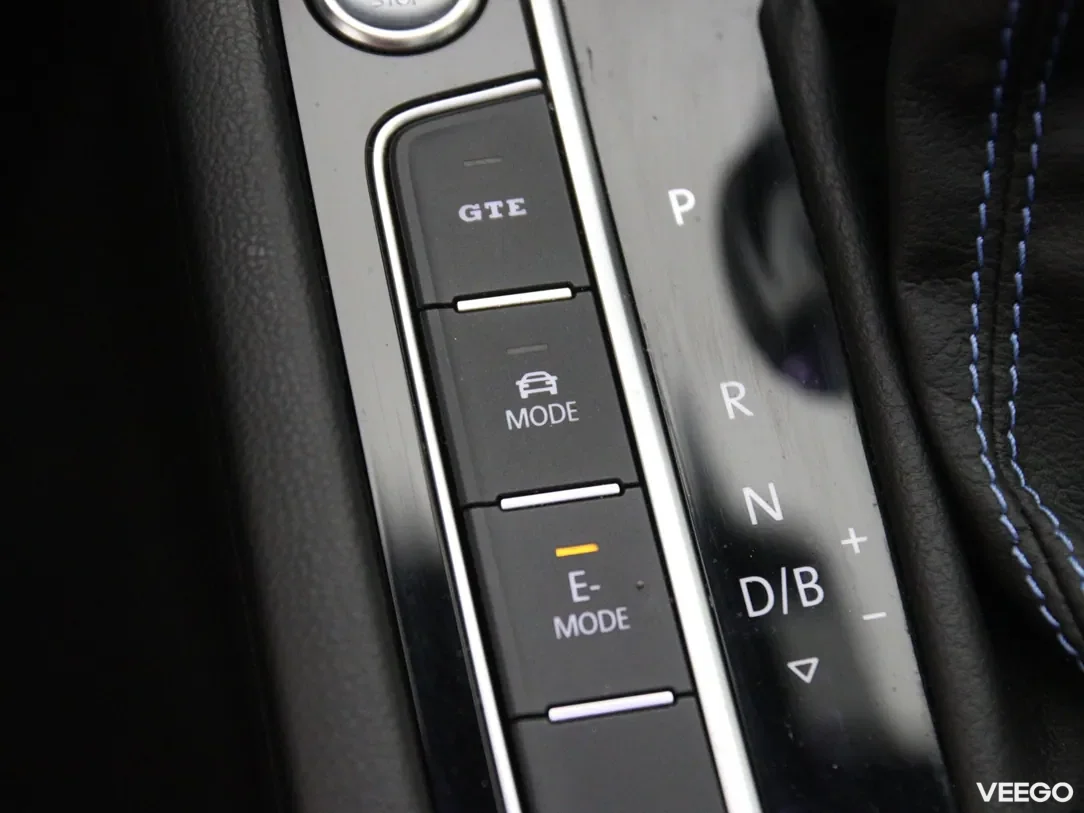 Volkswagen Passat 1.4 160kW
