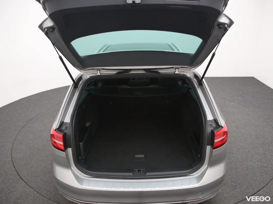 Volkswagen Passat 1.4 160kW