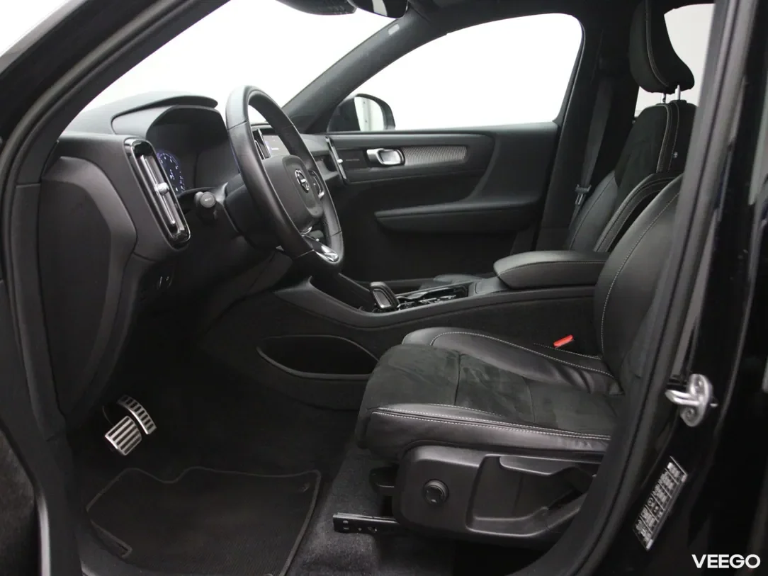 Volvo XC40 2 120kW
