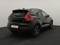 Volvo XC40 2 120kW thumbnail