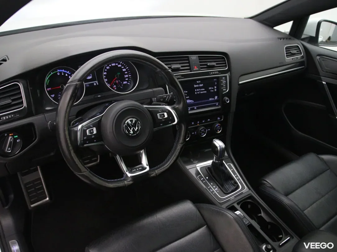 Volkswagen Golf 1.4 150kW