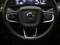 Volvo XC40 2 120kW thumbnail