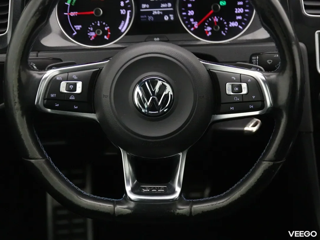 Volkswagen Golf 1.4 150kW