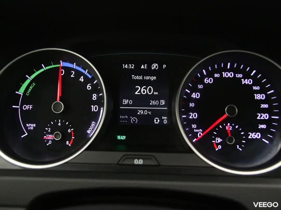 Volkswagen Golf 1.4 150kW