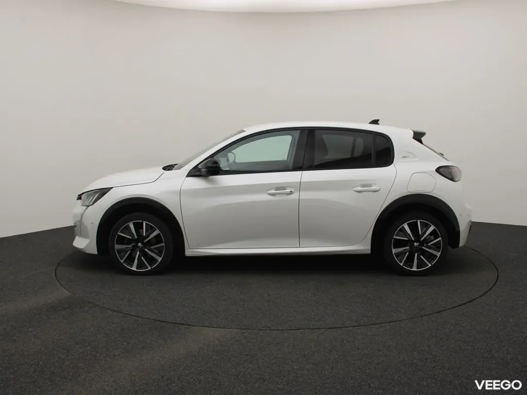 Peugeot 208 1.2 74kW