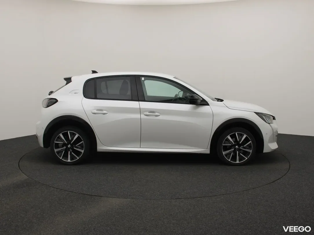 Peugeot 208 1.2 74kW