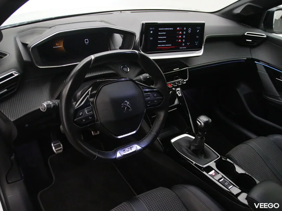 Peugeot 208 1.2 74kW