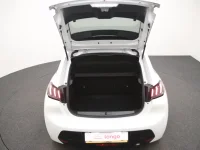 Peugeot 208 1.2 74kW thumbnail