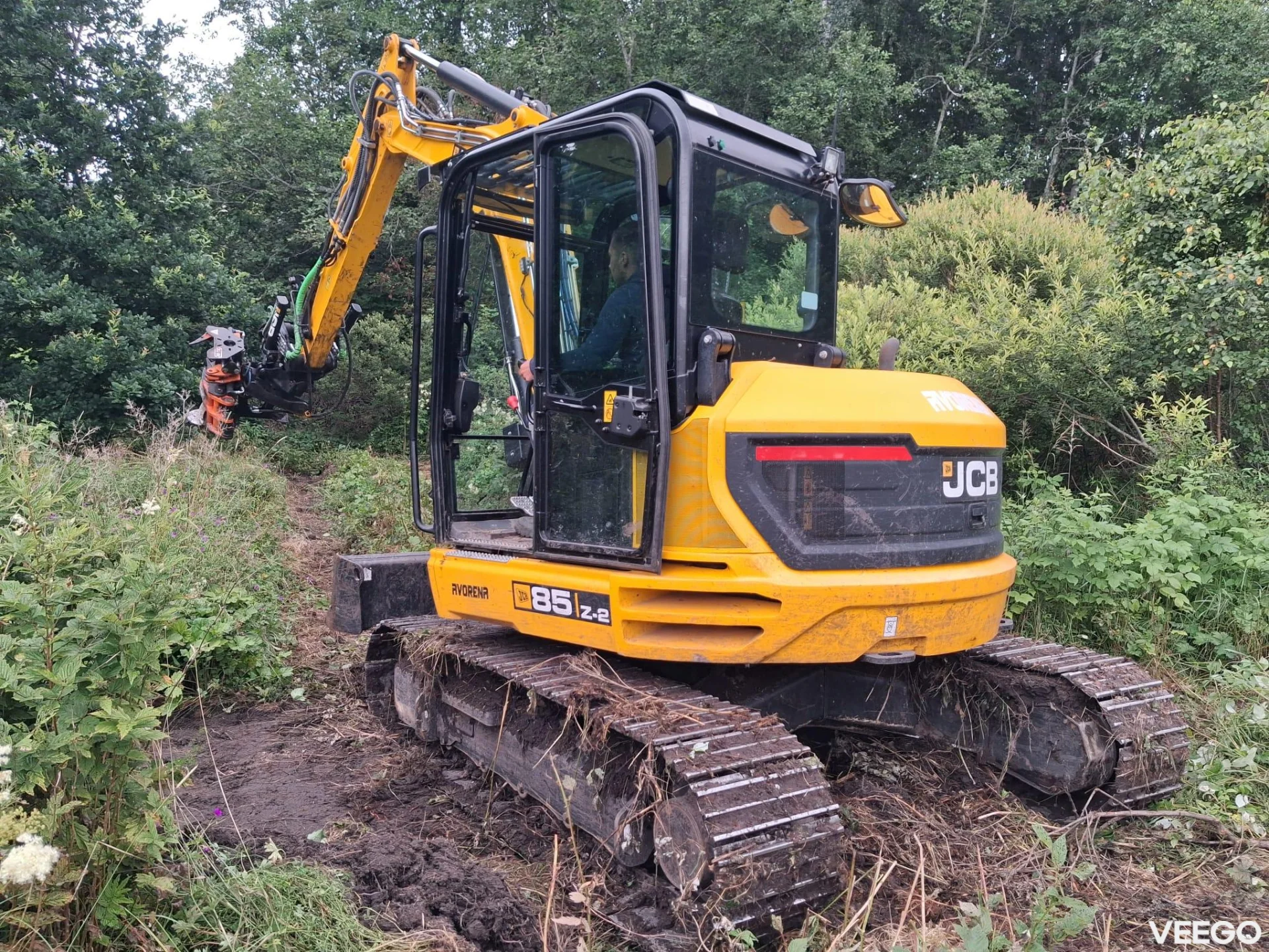 JCB 85Z-2 Rototilt Guilliotine kW