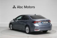 Toyota Corolla Active 1.5 92kW thumbnail