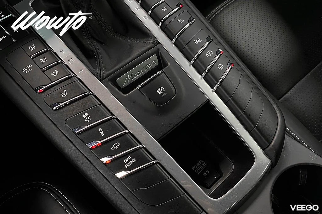 Porsche Macan GTS PDK 380HK /PTS /PTV+ /Pano /18-Vägs /Se Spec 279kW