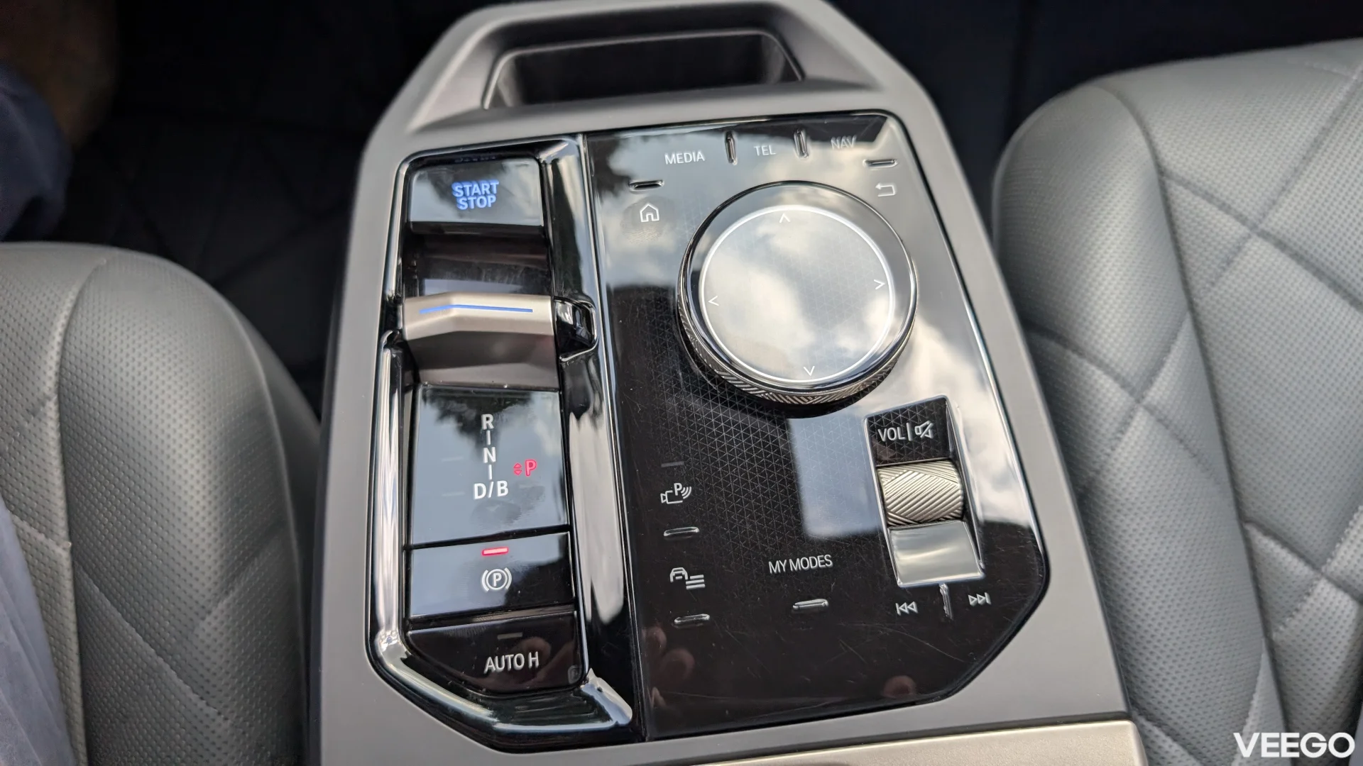 BMW iX xDrive 40 0.0 102kW