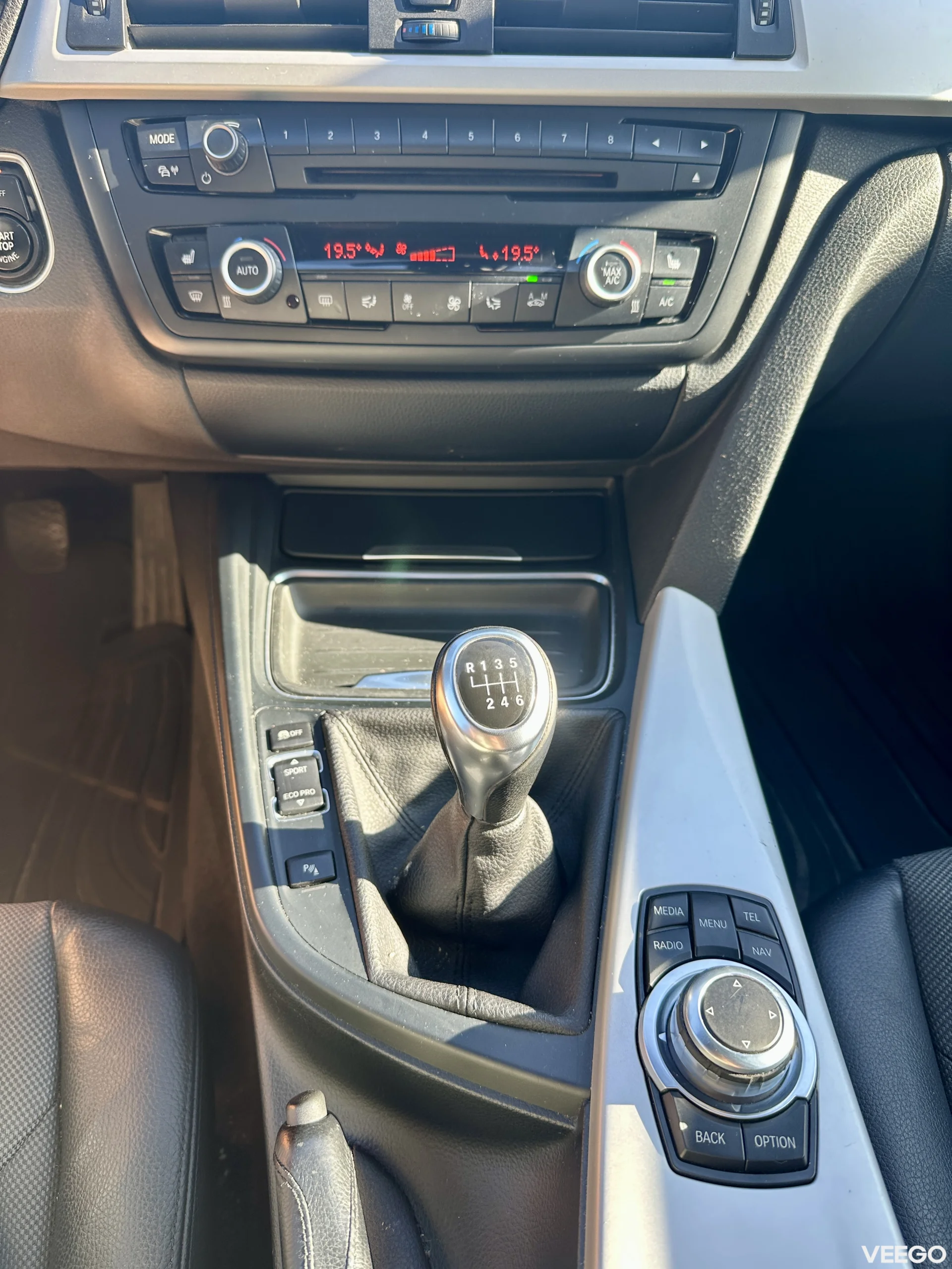 BMW 318 GT 2.0 105kW