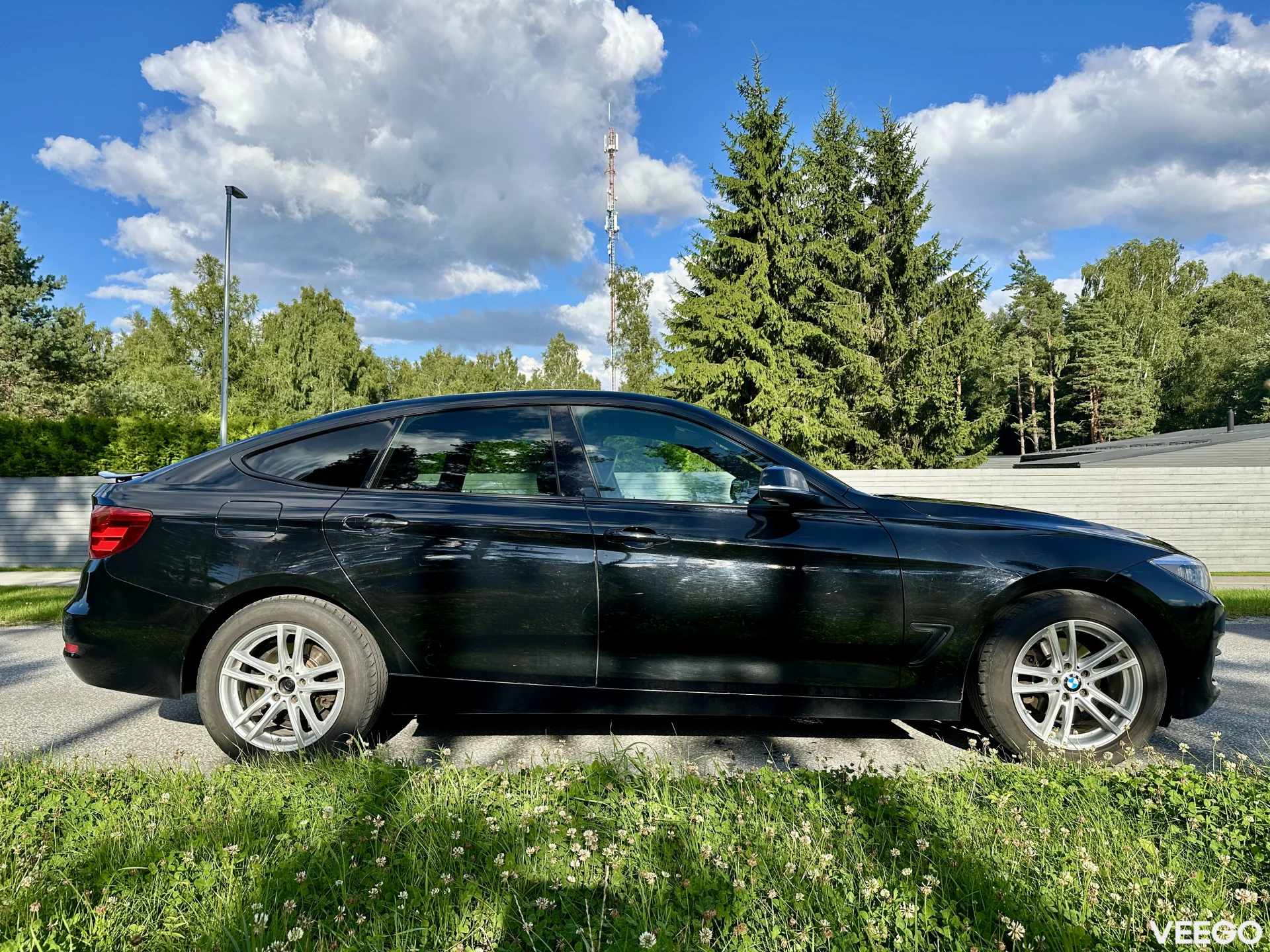 BMW 318 GT 2.0 105kW