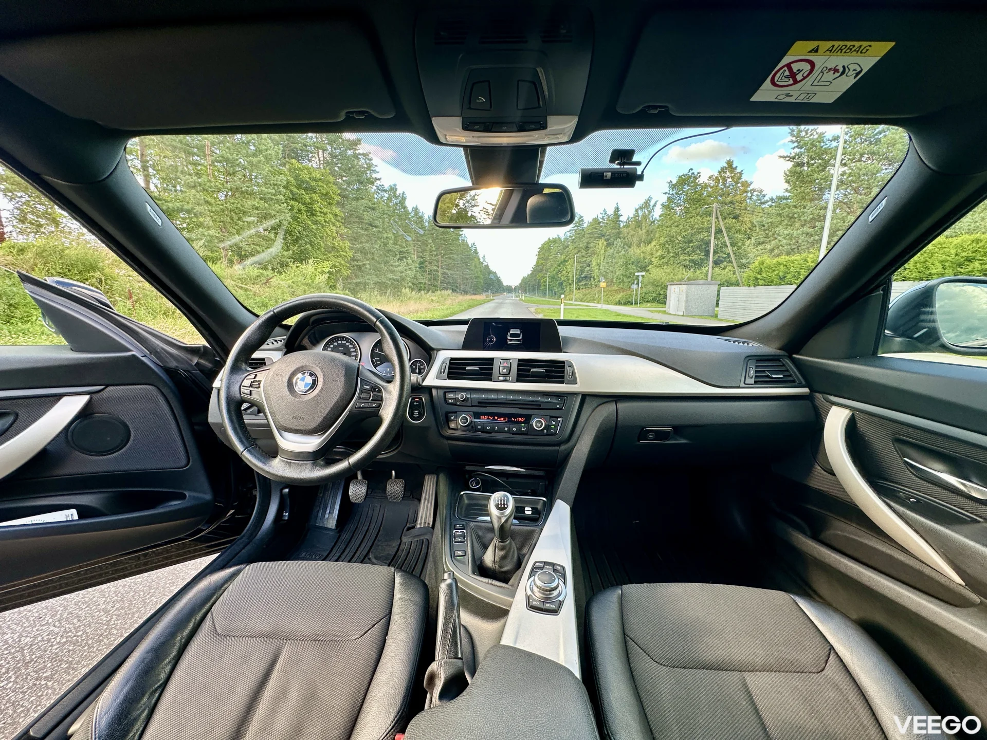 BMW 318 GT 2.0 105kW