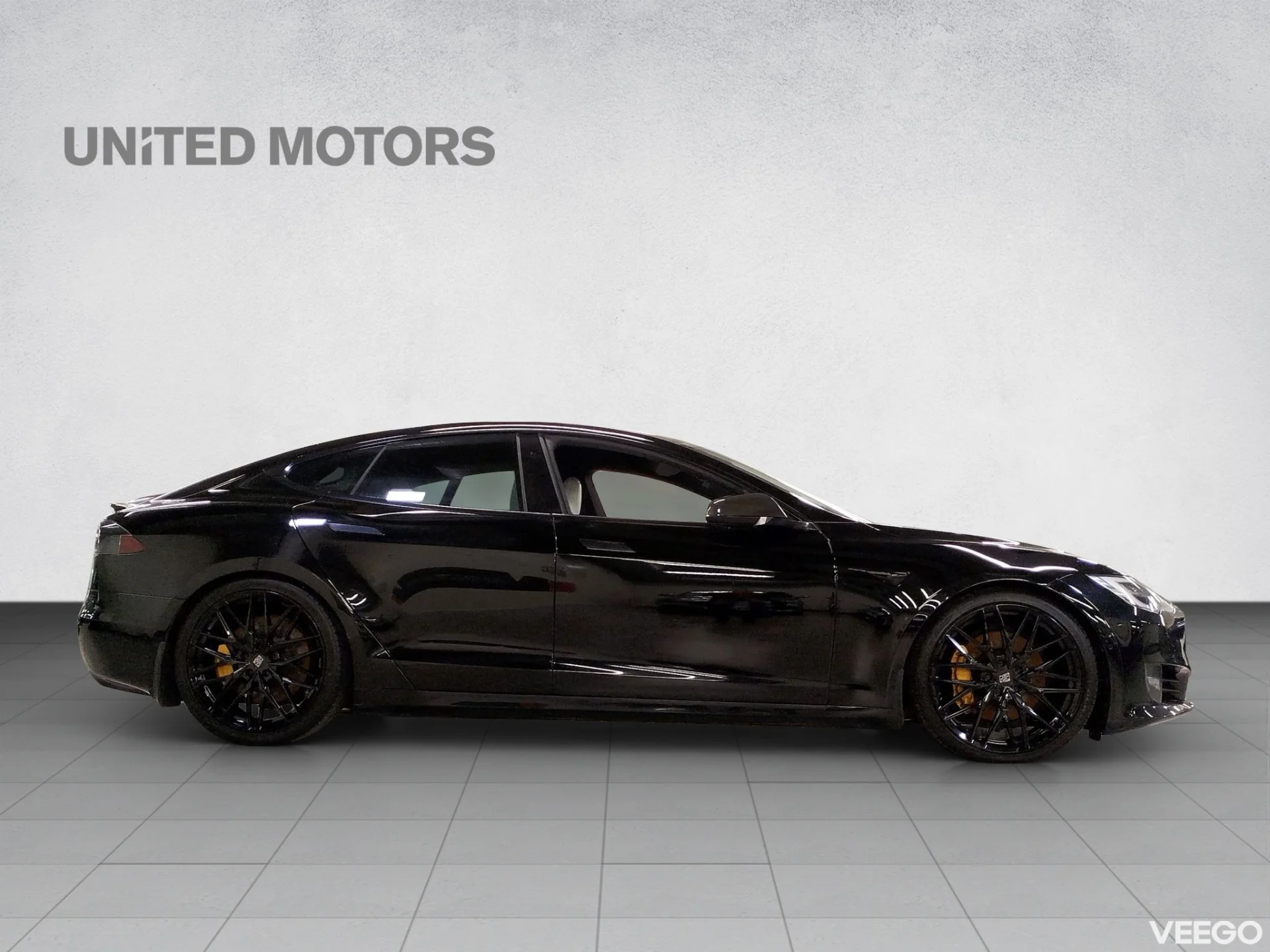 Tesla Model S Dual Motor Long Range AWD Raven 311kW