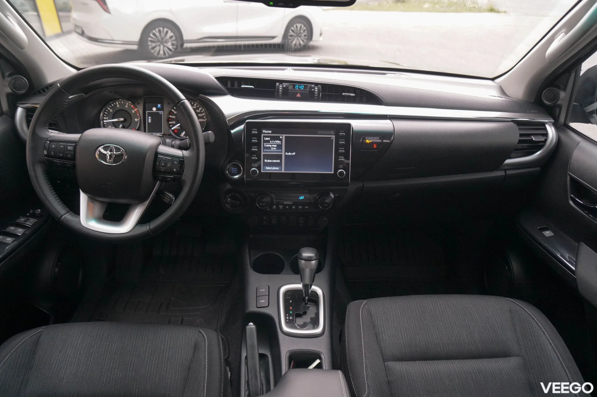 Toyota Hilux Legend Doublecab 2.8 150kW