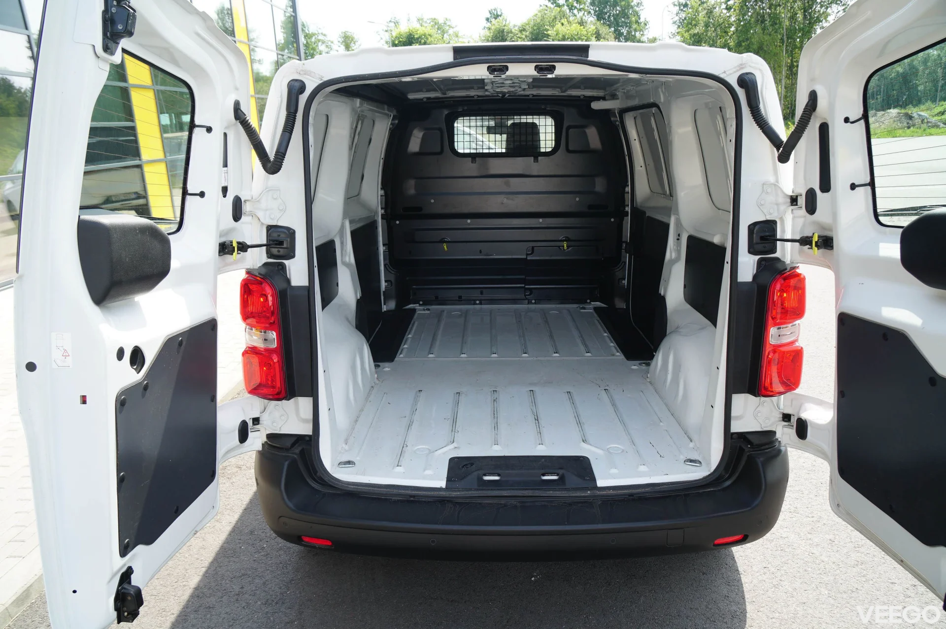 Toyota Proace Professional L1 2 90kW