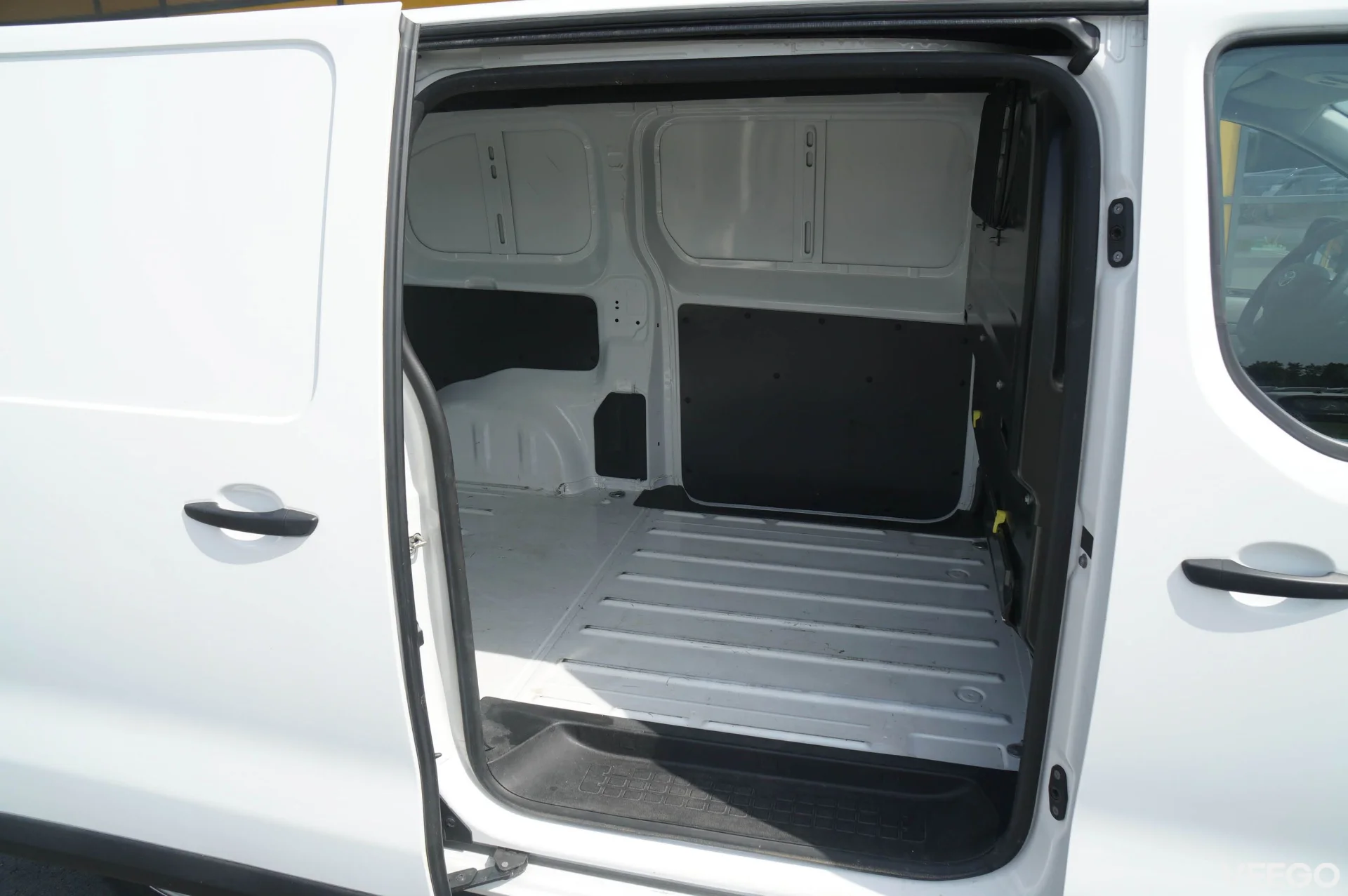 Toyota Proace Professional L1 2 90kW