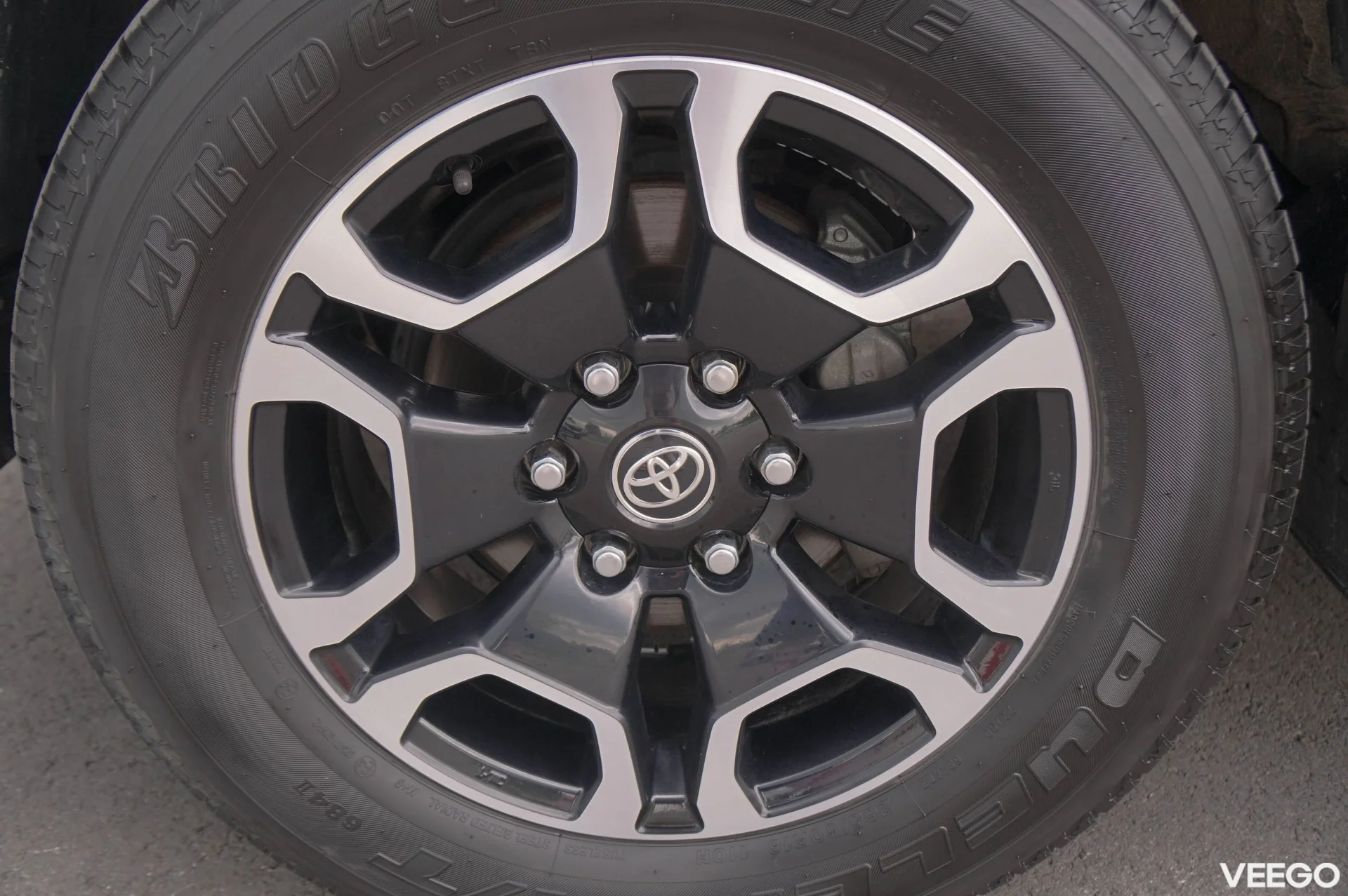 Toyota Hilux Legend Doublecab 2.8 150kW