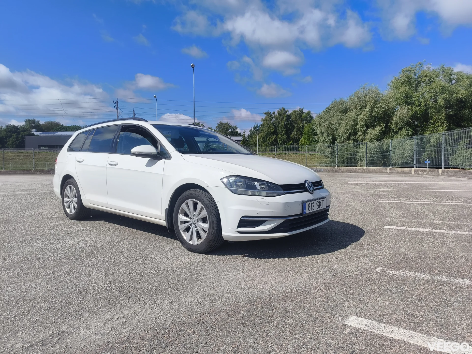 Volkswagen Golf 1.6 85kW