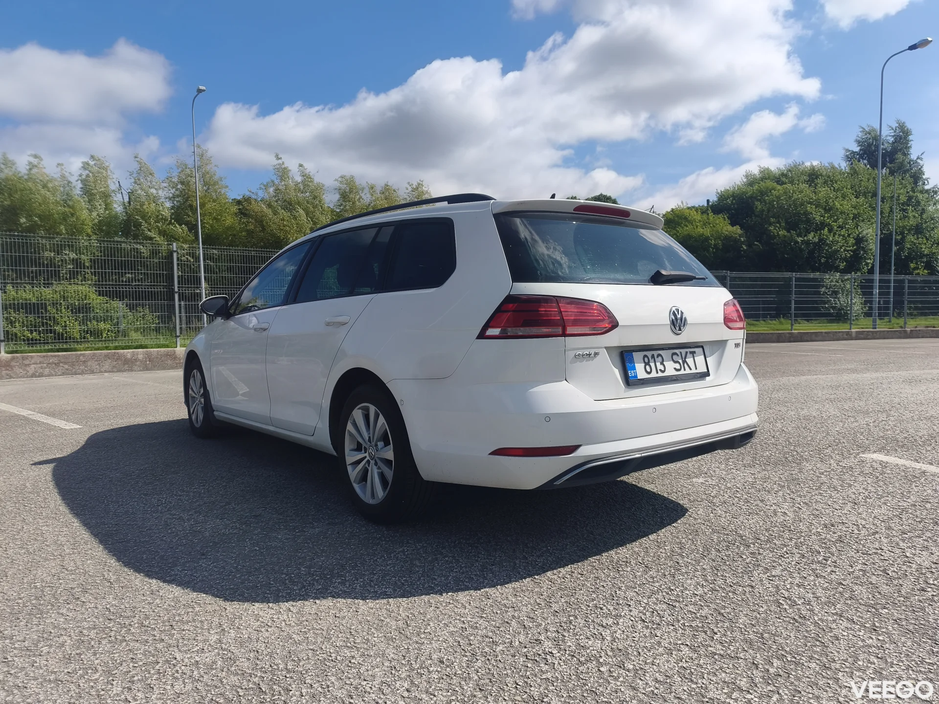 Volkswagen Golf 1.6 85kW