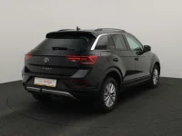 Volkswagen T-Roc 1.5 110kW thumbnail