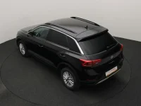 Volkswagen T-Roc 1.5 110kW thumbnail