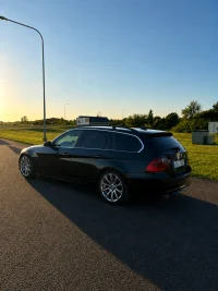 BMW 330 E91 3.0 310kW thumbnail