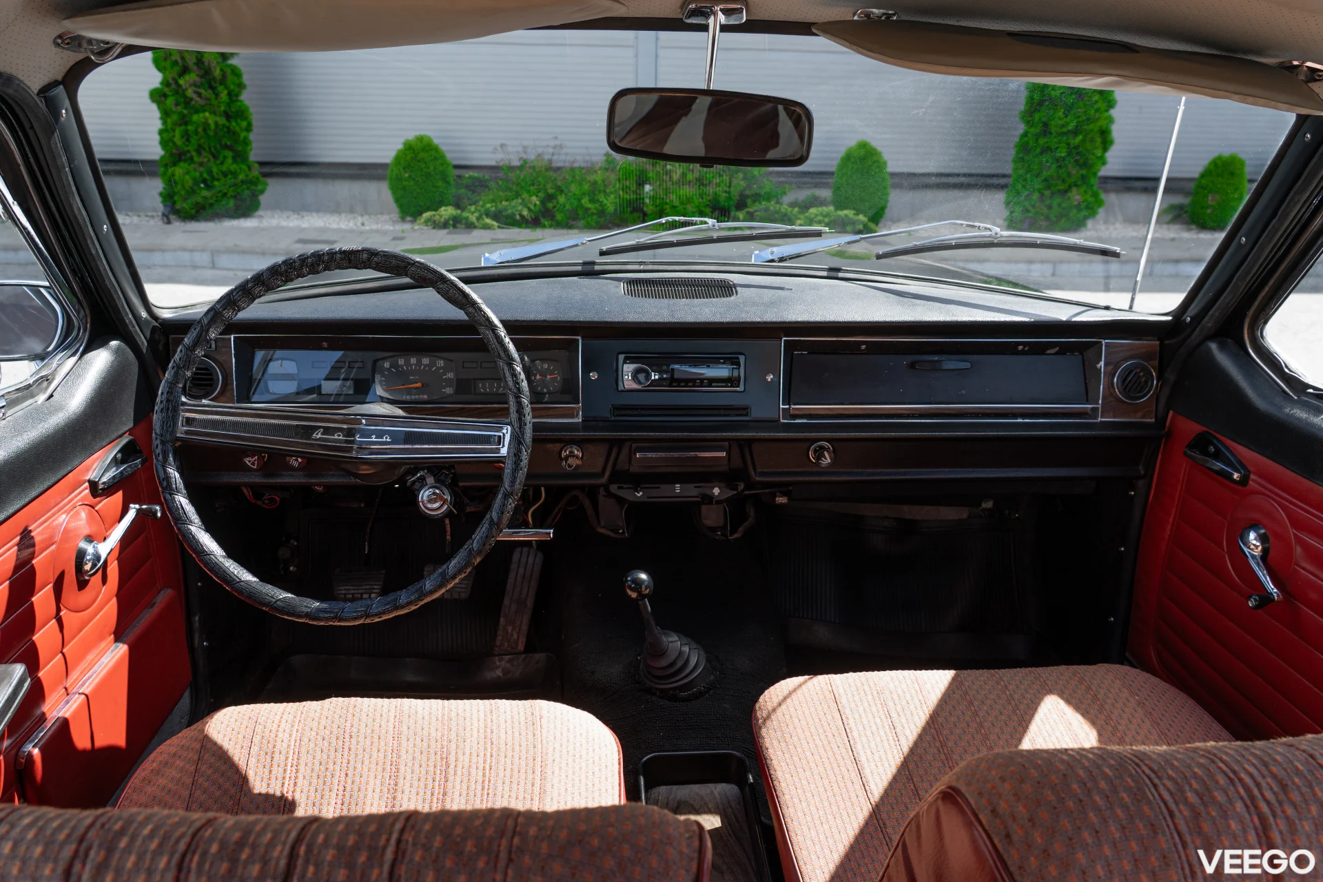 GAZ 24 Volga 2.4 70kW