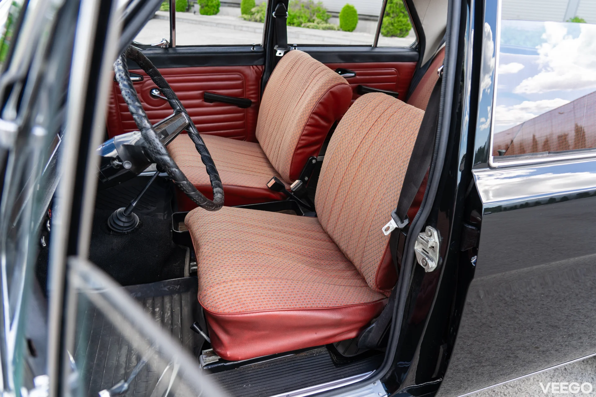 GAZ 24 Volga 2.4 70kW