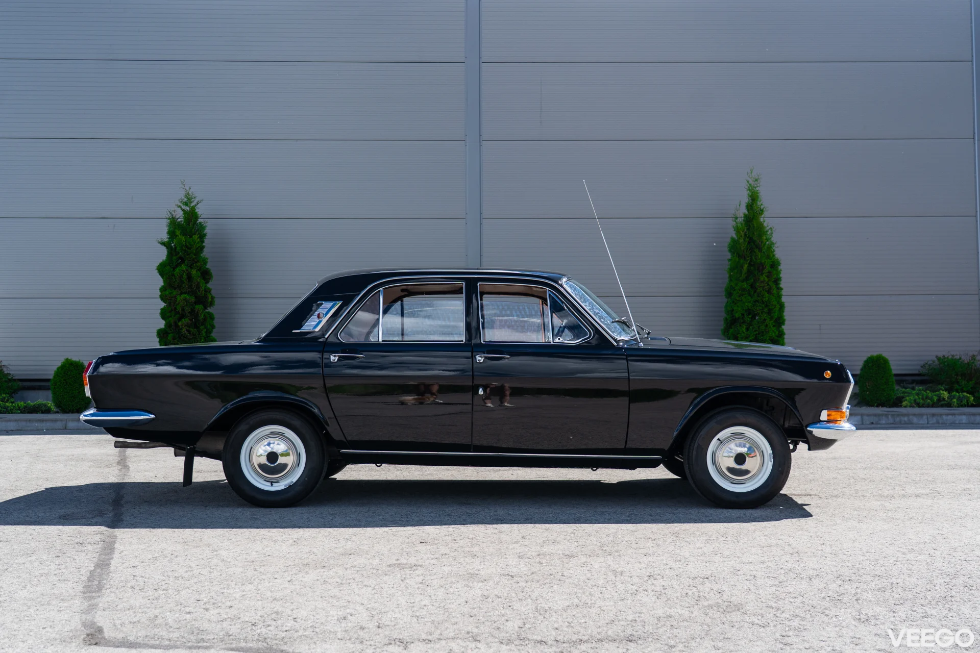GAZ 24 Volga 2.4 70kW